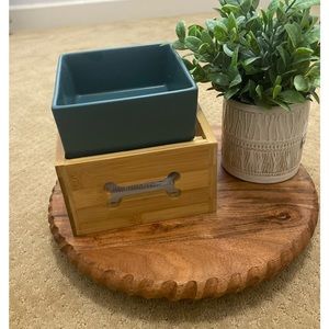 Dog Bowl with stand